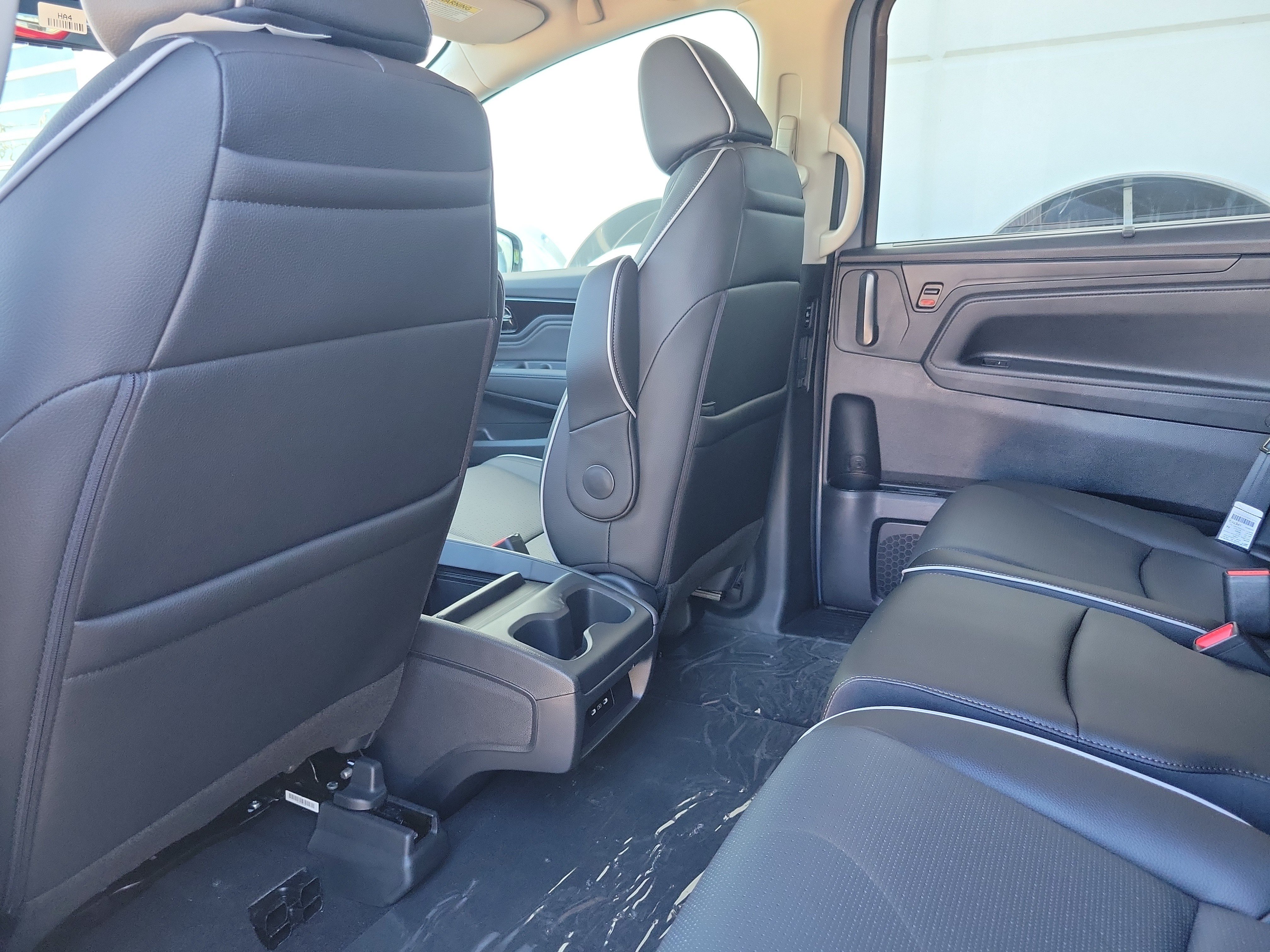 New 2026 Honda Odyssey Elite image 17