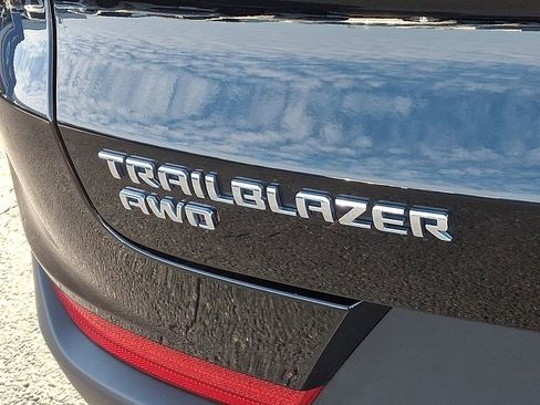 Certified 2023 Chevrolet TrailBlazer LT image 30