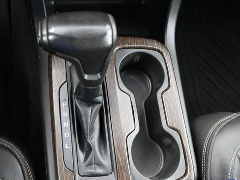Used 2020 GMC Canyon Denali AWD/4WD image 15