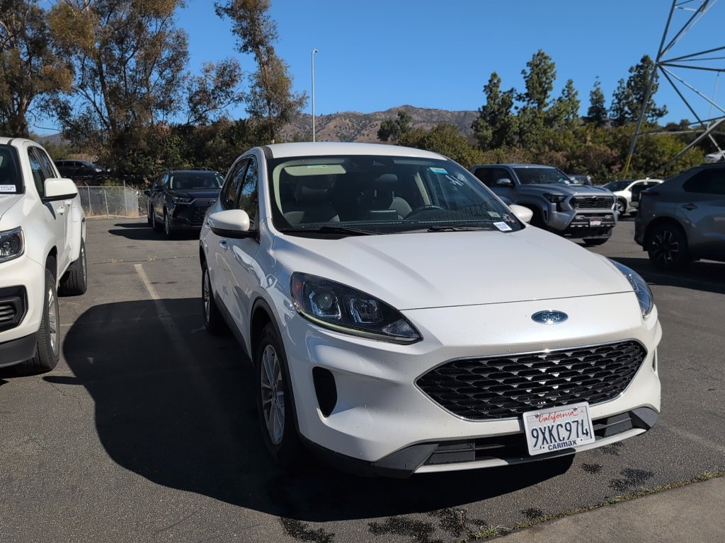 Used 2020 Ford Escape SE FWD image 4