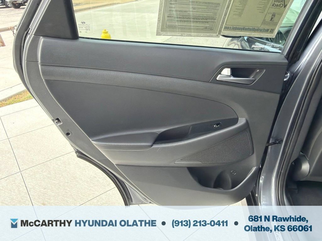 Used 2016 Hyundai Tucson Limited FWD image 17