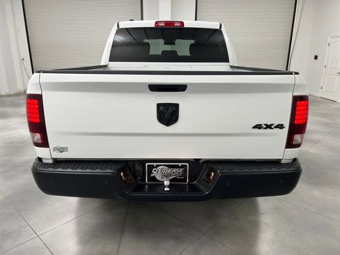 Used 2024 RAM 1500 Classic Warlock AWD/4WD image 6