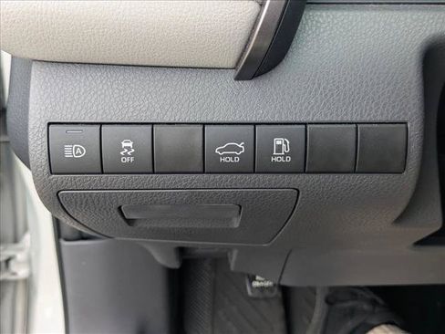 Used 2023 Toyota Camry LE FWD image 9