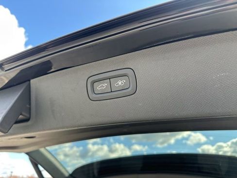 Certified 2023 Volvo XC90 B6 Plus w/ Protection Package Premier image 37