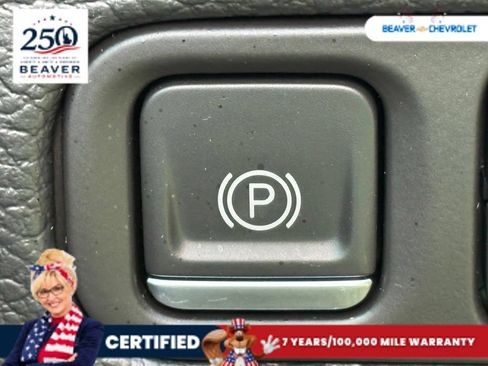 Used 2022 GMC Yukon Denali RWD image 36