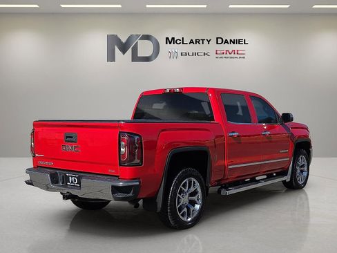 Used 2018 GMC Sierra 1500 SLT w/ SLT Premium Package image 5