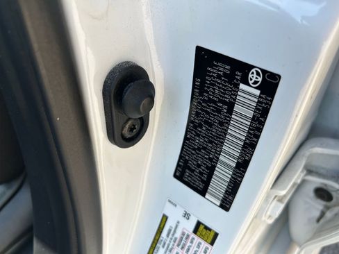 Used 2025 Toyota Corolla LE image 11