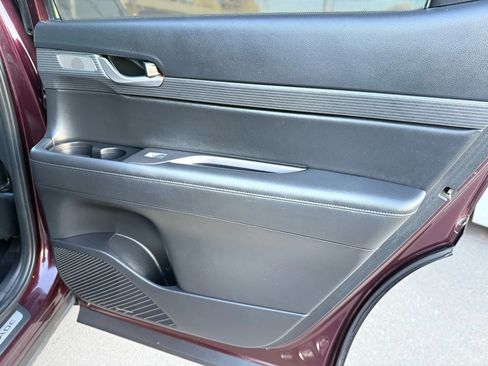 Used 2024 Hyundai Palisade Limited image 22