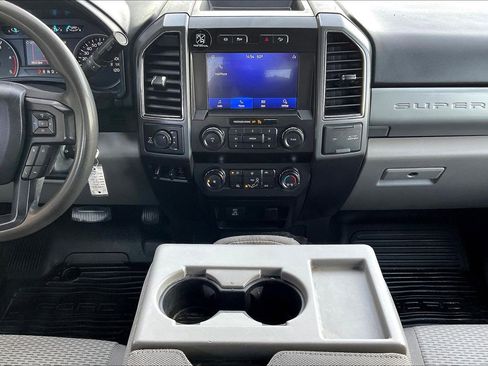 Used 2021 Ford F350 XLT w/ XLT Value Package image 7