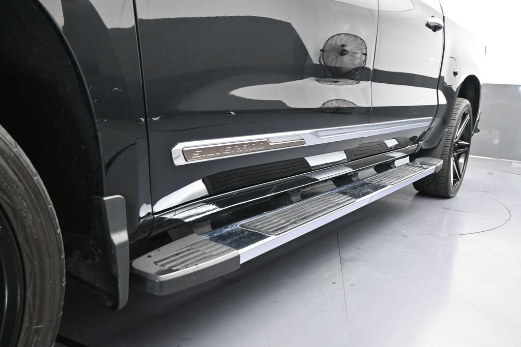 Used 2022 Chevrolet Silverado 1500 High Country RWD image 34