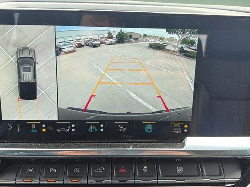 Used 2022 Chevrolet Silverado 1500 High Country AWD/4WD image 22