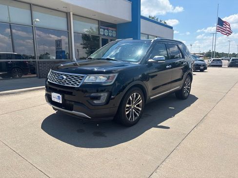 Used 2016 Ford Explorer Platinum AWD/4WD image 1