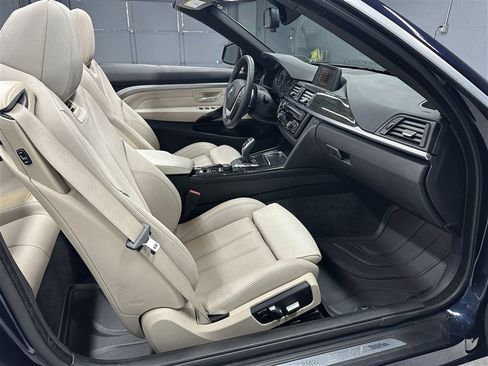 Used 2016 BMW 428i xDrive Convertible image 19