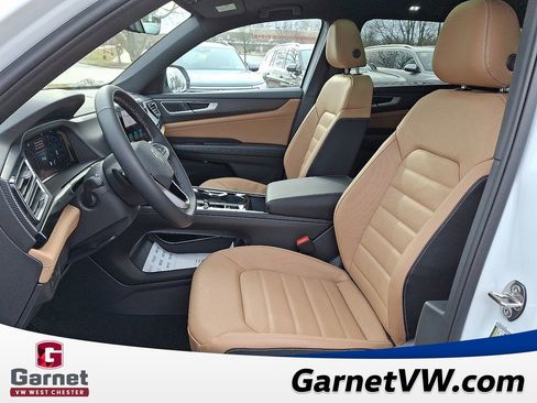 New 2026 Volkswagen Atlas Cross Sport SEL image 8