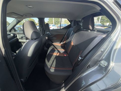 Used 2019 Nissan Kicks SR FWD image 22