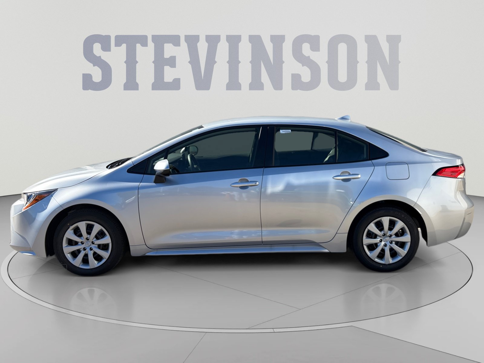 New 2027 Toyota Corolla LE FWD image 2
