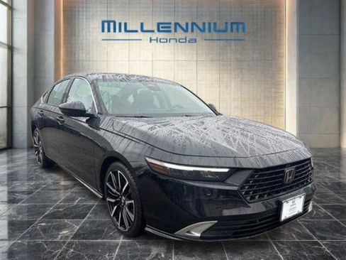 Used 2023 Honda Accord Touring image 21