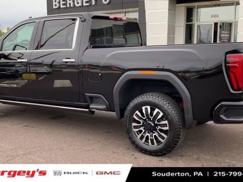 New 2026 GMC Sierra 2500 Denali Ultimate w/ Max Trailering Package AWD/4WD image 7