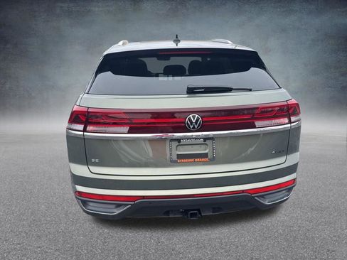 New 2026 Volkswagen Atlas Cross Sport SE AWD/4WD image 4