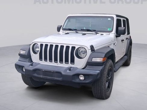 Used 2022 Jeep Wrangler Unlimited Sport AWD/4WD image 1
