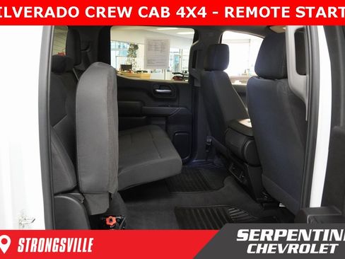 Used 2020 Chevrolet Silverado 1500 Custom w/ Custom Value Package image 23