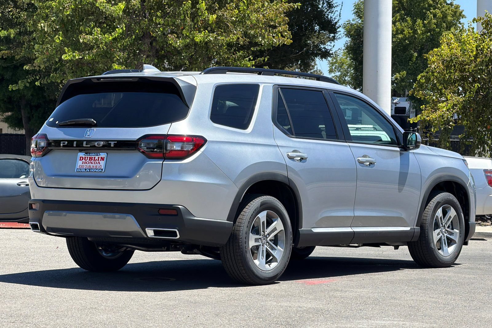 New 2026 Honda Pilot EX-L image 4