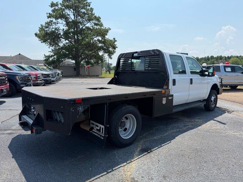 Used 2016 Ford F350 XL w/ Power Equipment Group AWD/4WD image 4