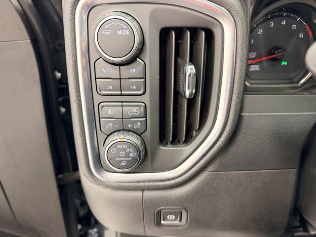Certified 2020 Chevrolet Silverado 1500 LT Trail Boss AWD/4WD image 15