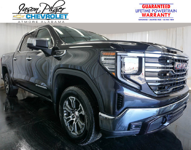 Used 2025 GMC Sierra 1500 SLT AWD/4WD image 1