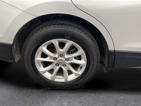 Used 2020 Chevrolet Equinox LT image 19