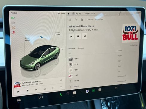 Used 2023 Tesla Model 3 Standard Range image 19