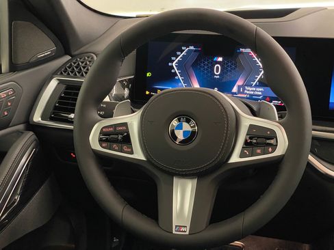 New 2026 BMW X6 xDrive40i w/ Climate Comfort Package image 16