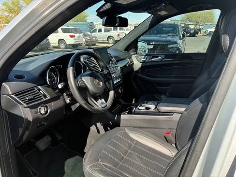 Used 2019 Mercedes-Benz GLS 450 4MATIC image 15