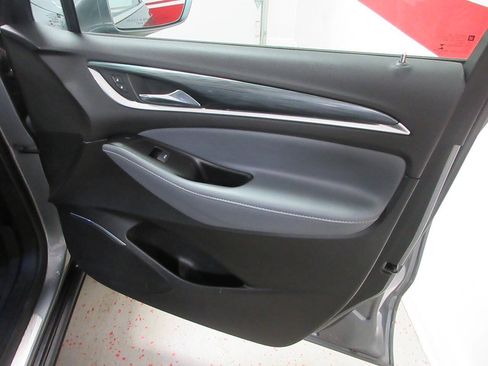 Used 2019 Buick Enclave Essence w/ Trailering Package, 5000 lbs. AWD/4WD image 37