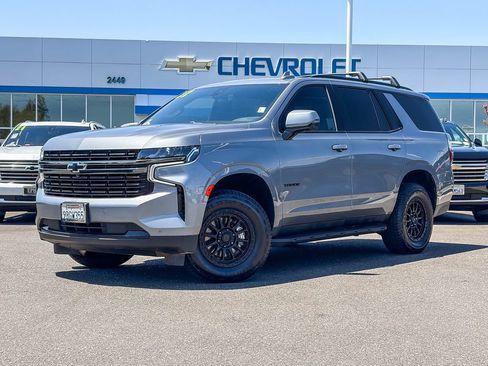 Used 2022 Chevrolet Tahoe RST w/ Luxury Package AWD/4WD image 1