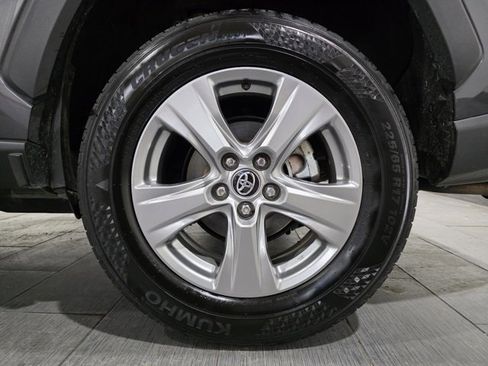 Used 2024 Toyota RAV4 XLE image 23