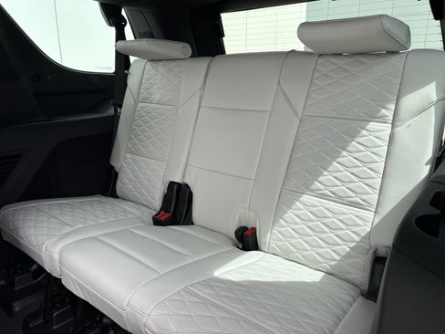 New 2026 Cadillac Escalade Platinum Sport w/ LPO, ONYX Package AWD/4WD image 14