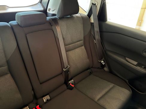 Used 2025 Nissan Rogue SV FWD image 39