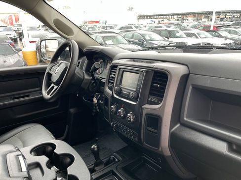 Used 2017 RAM 2500 Tradesman w/ Chrome Appearance Group image 18