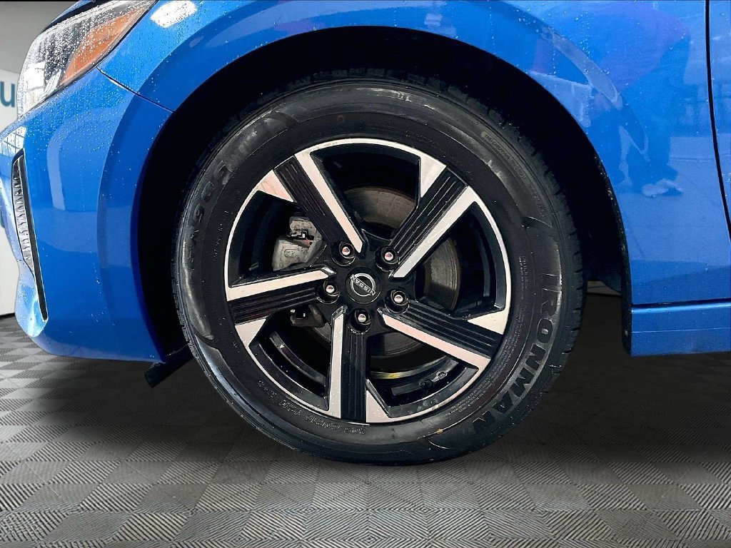 Certified 2024 Nissan Sentra SV FWD image 7