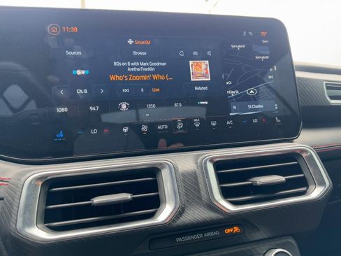 Used 2024 Ford Mustang GT Premium image 17