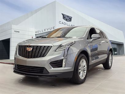 New 2025 Cadillac XT5 Luxury