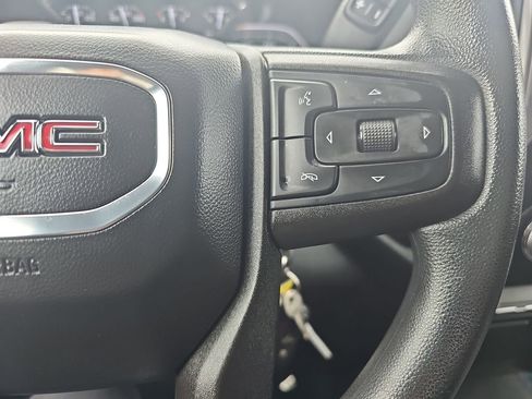 Used 2021 GMC Sierra 1500 Base w/ Convenience Package image 17