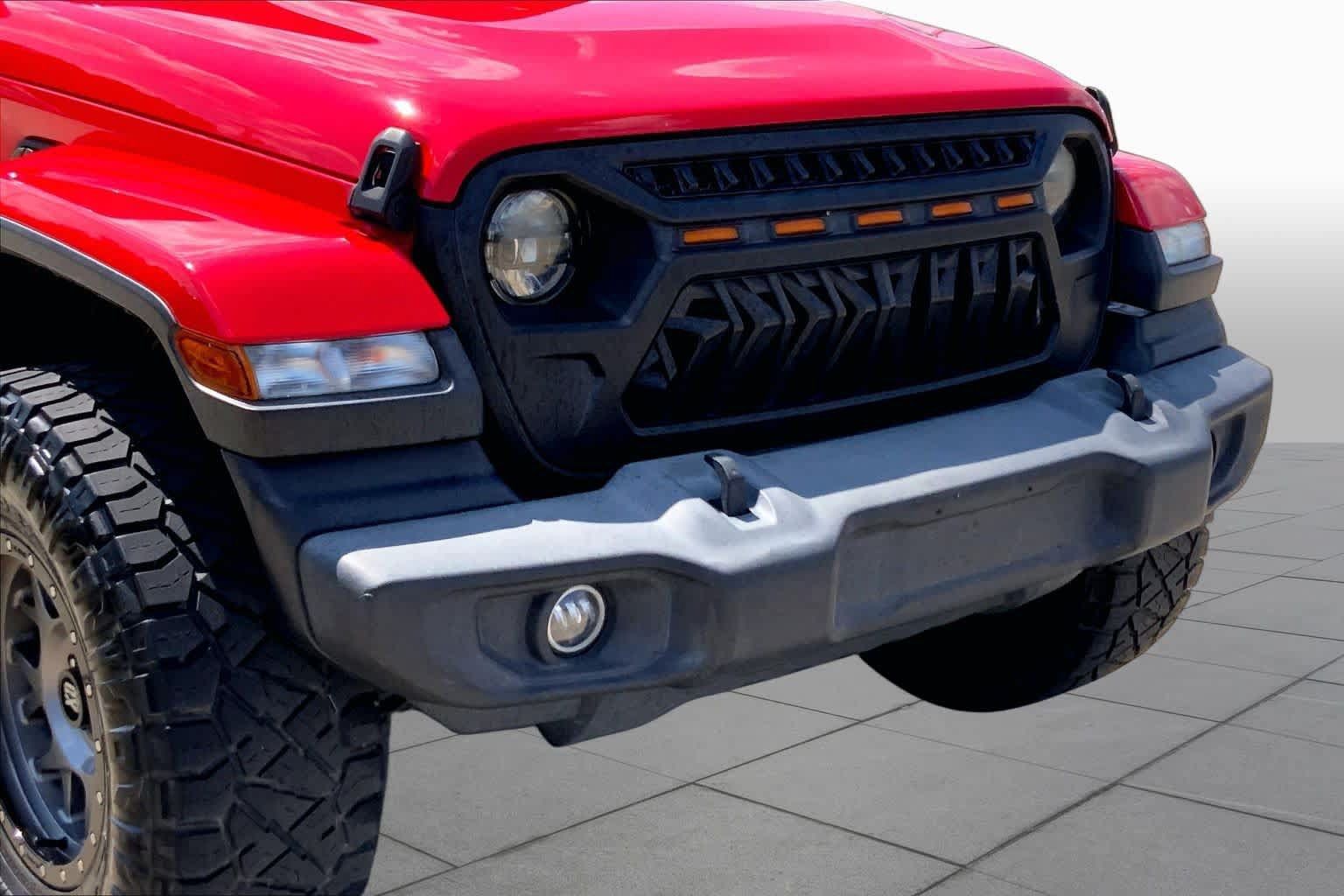 Used 2020 Jeep Gladiator Sport w/ Quick Order Package 24S AWD/4WD image 28