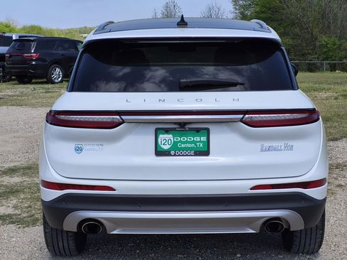 Used 2020 Lincoln Corsair FWD w/ Premium Package image 6