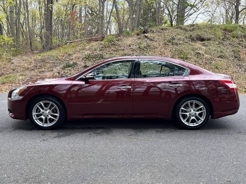 Used 2011 Nissan Maxima 3.5 SV w/ Premium Pkg FWD image 10