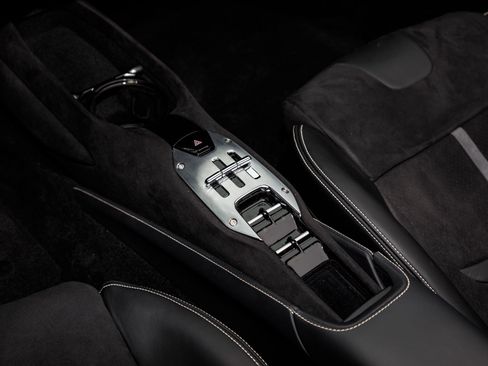 Used 2024 Ferrari SF90 Spider AWD/4WD image 26