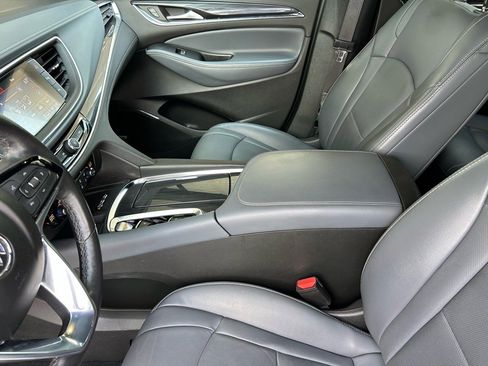 Used 2024 Buick Enclave Premium image 48