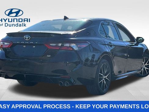 Used 2022 Toyota Camry SE FWD image 8