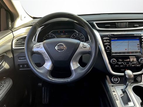 Used 2017 Nissan Murano SL image 8